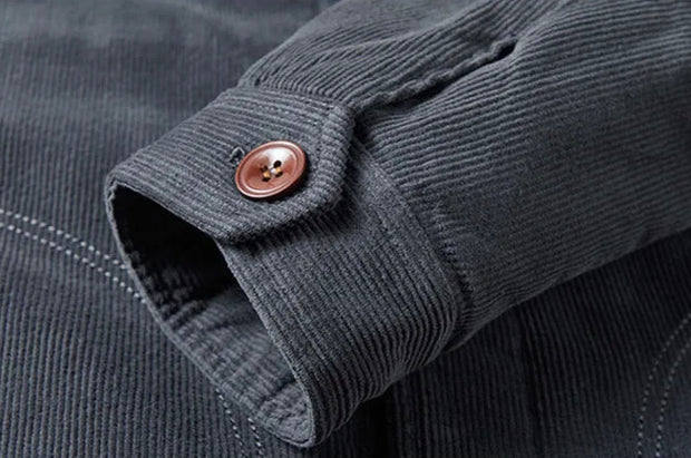 Vanguard Corduroy Bomber – Timeless Warmth, Military Edge